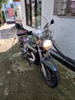 Moto Guzzi Breva V1100 - 4