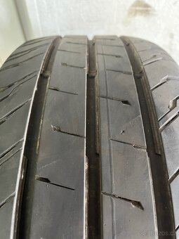 225/55 R17 C 107/109 H CONTINENTAL - 4