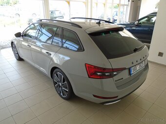 Škoda Superb Combi 2.0 TDI, Sport Line - 4