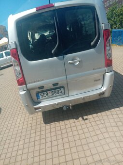 Peugeot Expert 2008 - 4