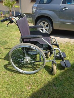 Prodám mechanický vozík pro invalidy Meyra - 4