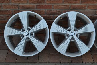 5x112 R19 Hliníkové disky Škoda Superb 3 - 4