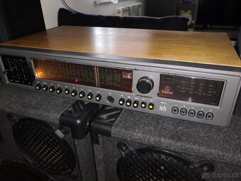 Receiver Tesla 816A - 4