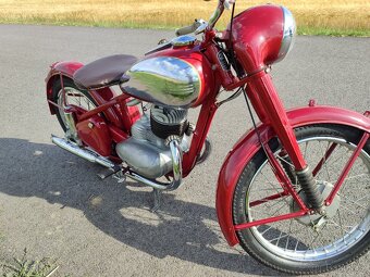 Jawa 250 pérák Zbrojovka - 4
