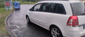 Opel zafira - 4