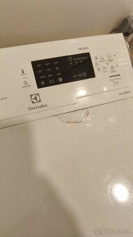 Electrolux horní plnění - 4