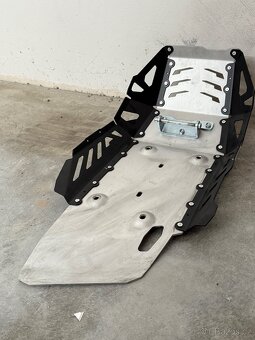 SW Motech kryt motoru BMW GS / Husqvarna Nuda - 4