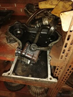 Náhradní díly na motor Ostrowek K 162 viz. Foto, - 4