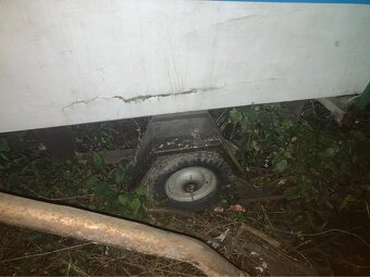 Prodám lehký motorový laminátový člun sport 25 - 4