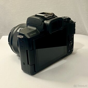 Canon EOS M50 + setový objektiv - 4