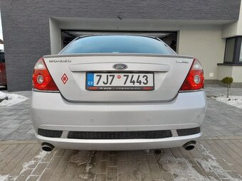 Mondeo ST 220 SEDAN - 4