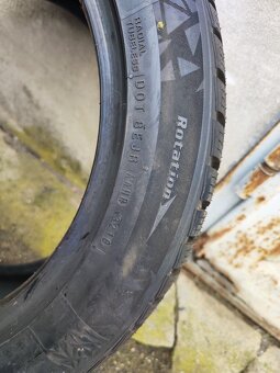 17"kusová zimní pneu Nexen 225/50R17 = 1000Kč/ks - 4