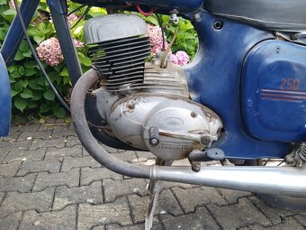 Prodej moto Jawa 250 - 4