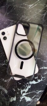 iPhone 12 64GB White - 4