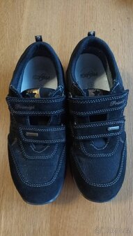 Černé tenisky Primigi s goretexem, vel. 37 - 4