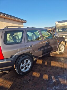 Mazda tribute 4x4 2.3i - 4