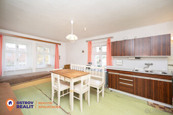 Prodej, zemědělská usedlost, pozemky 11145 m2, Chlum - 4