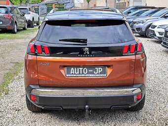 Peugeot 3008 1,2 PT EAT8 ALLURE 81.000 km - 4