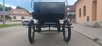 Velká bryčka B 80 za velké koně pro 6 osob - 4