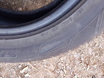 235/55/18 104h Dunlop - zimní pneu 2ks - 4