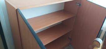 Prodám  (5 kusů) skříně ,komody( pozůstalost) - 4