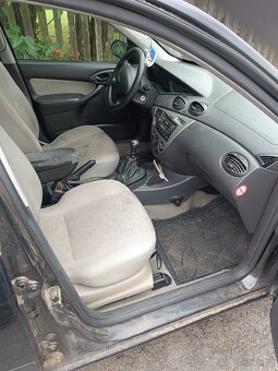 Ford Focus 1.8tdci - 4