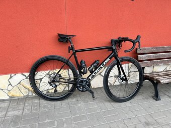 karbonove silnicni kolo Focus Izalco Race Carbon 2020 - 4