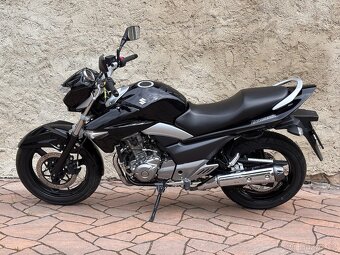 Suzuki GW 250 Inazuma 2014, najeto 6000km - 4