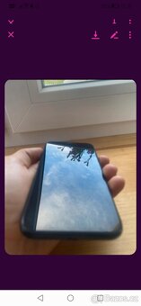Prodám iPhone Xr - 4