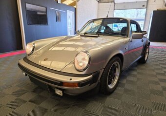 Porsche 911 SC 3.0 Coupé z roku 1983 - 4