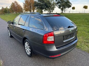 ŠKODA OCTAVIA II 1.6 TDI COMBI//ZÁRUKA//PODZIMNÍ SLEVA - 4