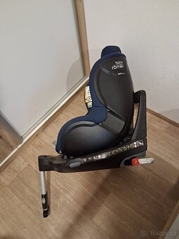 Autosedačka Britax dualfix M i-SIZE otočná - 4