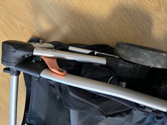 Cestovní kočárek - 4