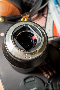 Samyang Sony 35mm f1.4 II FE + baleni - 4