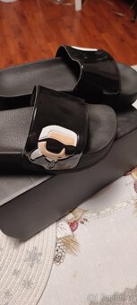 Dámské pantofle - 4