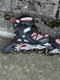 KOLEČKOVÉ BRUSLE - 4