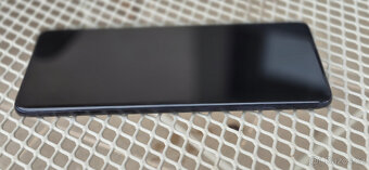 Samsung Galaxy S20+ - 4