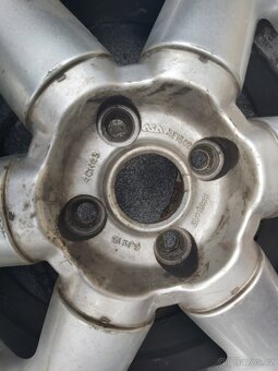 Elektrony Renault 15" 6Jx15" - 4