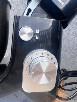 Kuchyňský robot - 4