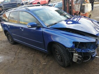 Volvo V50 - 4