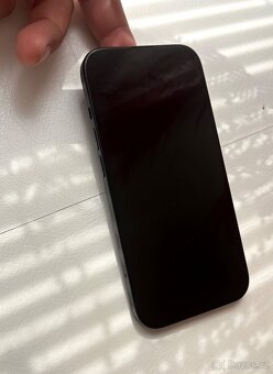 Apple IPhone 15 - 4
