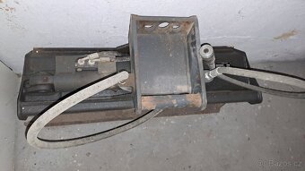 Kubota hydraulická svahovka 100 cm - 4