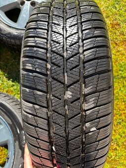 Prodám zimní kola na Ford focus mk2 - 4