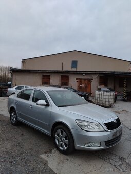 Škoda Octavia 2 1.2 TSI 77kw facelift - 4