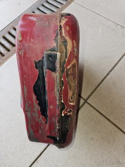 Kostelík Jawa Pérák FJ - 4