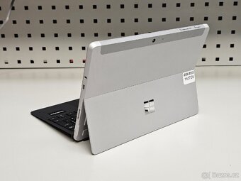 Microsoft Surface Go 2
- 4