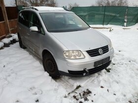 Prodam díly na VW Touran r.v.2003 1.6FSI 85kw - 4