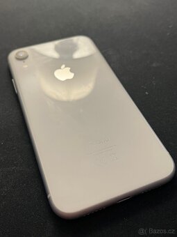 iPhone XR 64GB Bílý - 4