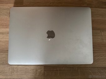 Macbook air 13" 2020 i3 - 4