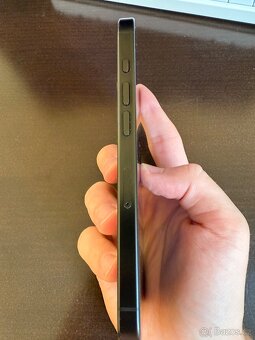 iPhone 16 pro 128GB černý titan, 100% baterka - 4